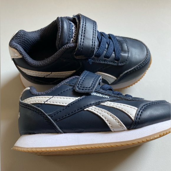 Reebok shoes for toddlers - Picture 1 of 7